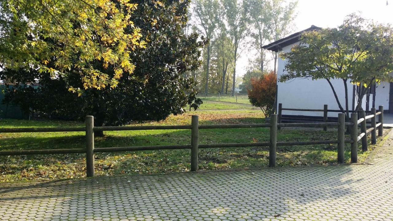 Villa Scuderia 100 Pertiche à Villanterio Extérieur photo